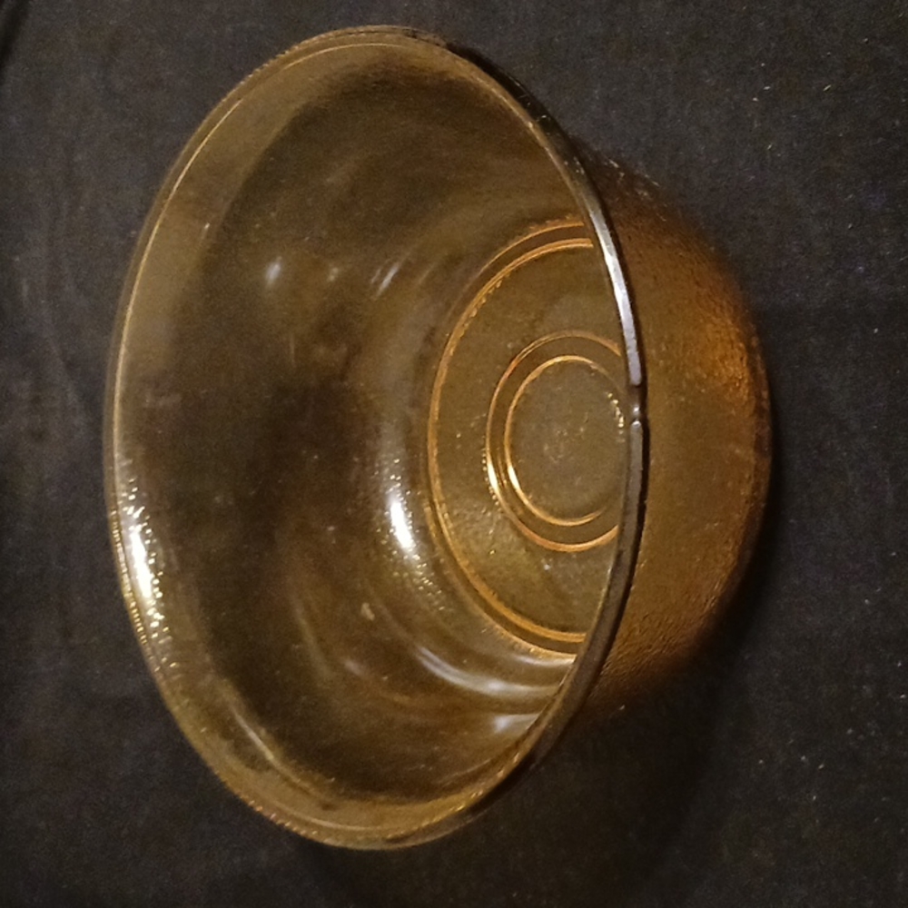 Vintage GE mixing bowl Amber